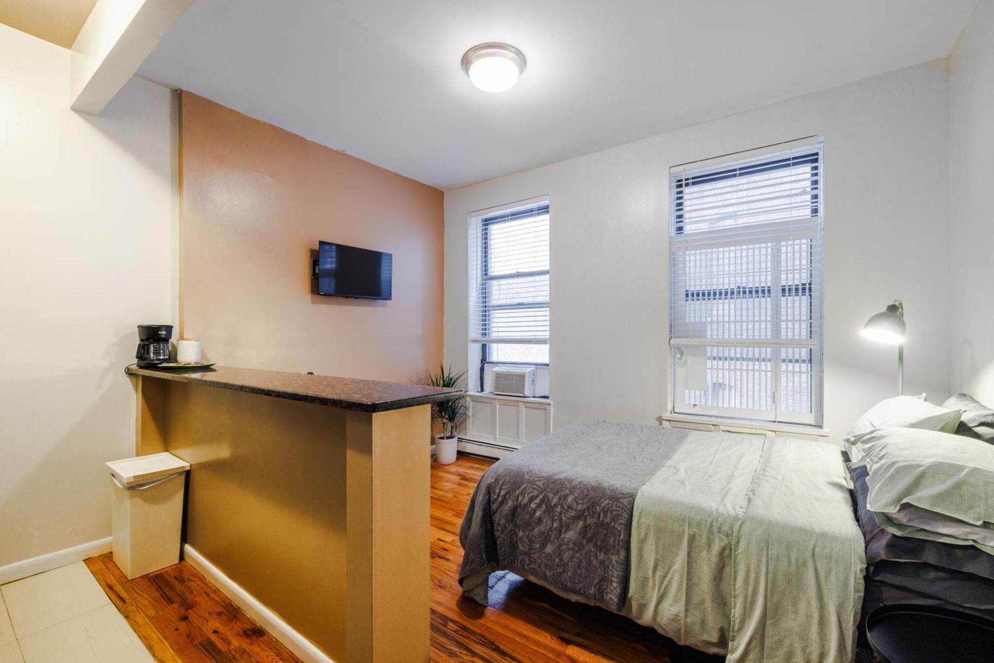 Park Side Living, Get Cozy New York